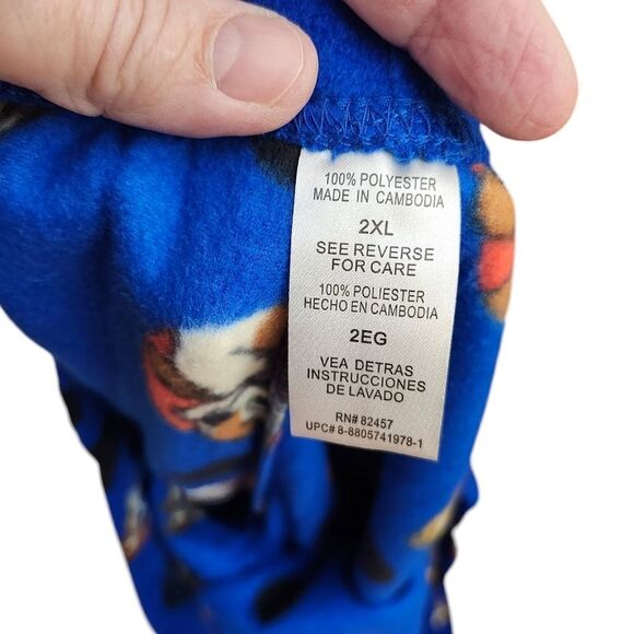 The Wonderful World of Disney 2-piece fleece Christmas pajamas Sz 2X - Picture 10 of 11